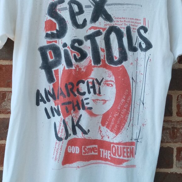 Vintage 2005 Sex Pistols Anarchy in the UK God save the Queen white tee Size S - Picture 5 of 6